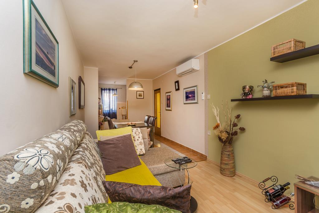 Luxury Sonja Porec